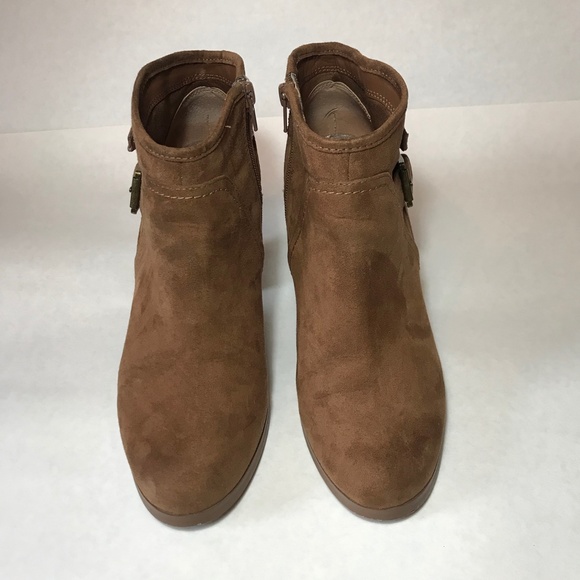 Crown Vintage Karissa Brown Booties - Picture 2 of 6